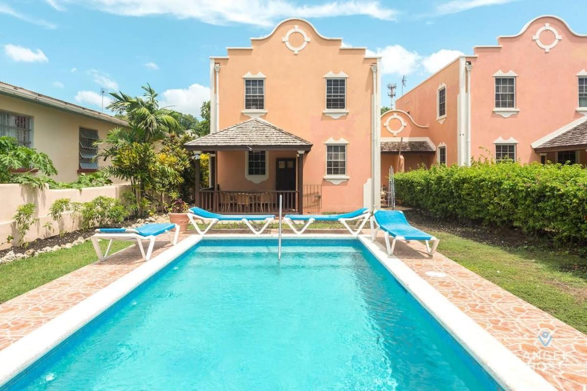 2-Story Townhome With Private Pool, Ideal For Group! Christ Church Exterior foto